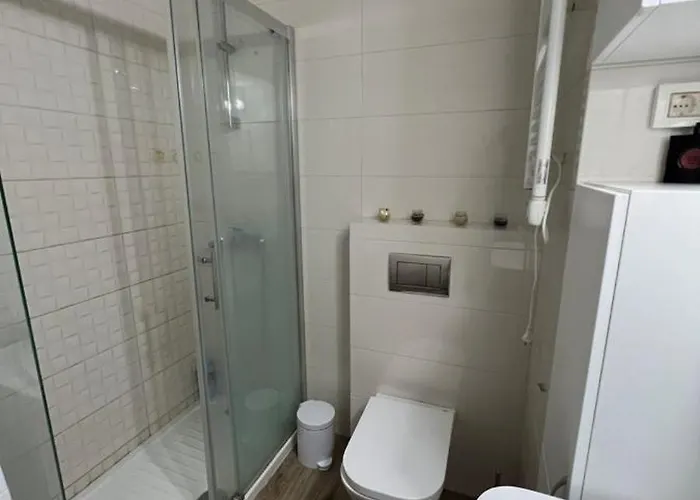 Rest * Ποντγορίτσα